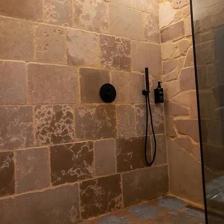 Konukevi Masseria Petra 4*