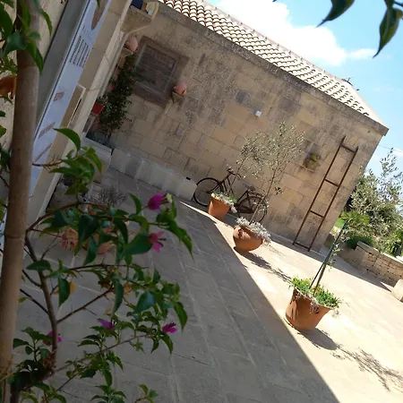 Masseria Petra * مارتانو